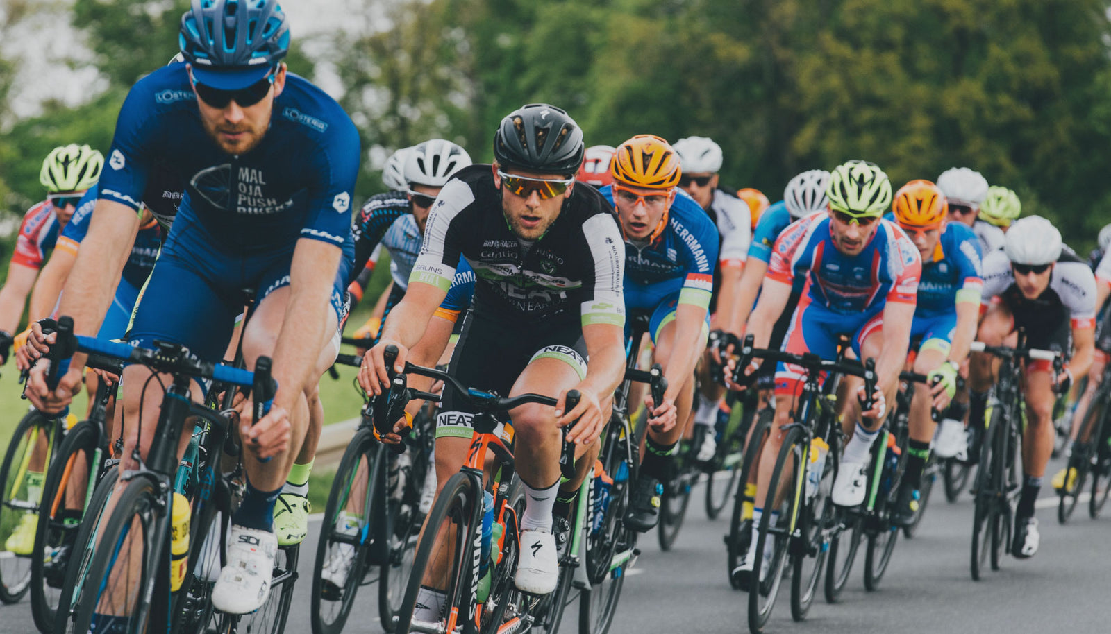 ¿Cuánto y cómo entrenar para mejorar en el ciclismo?